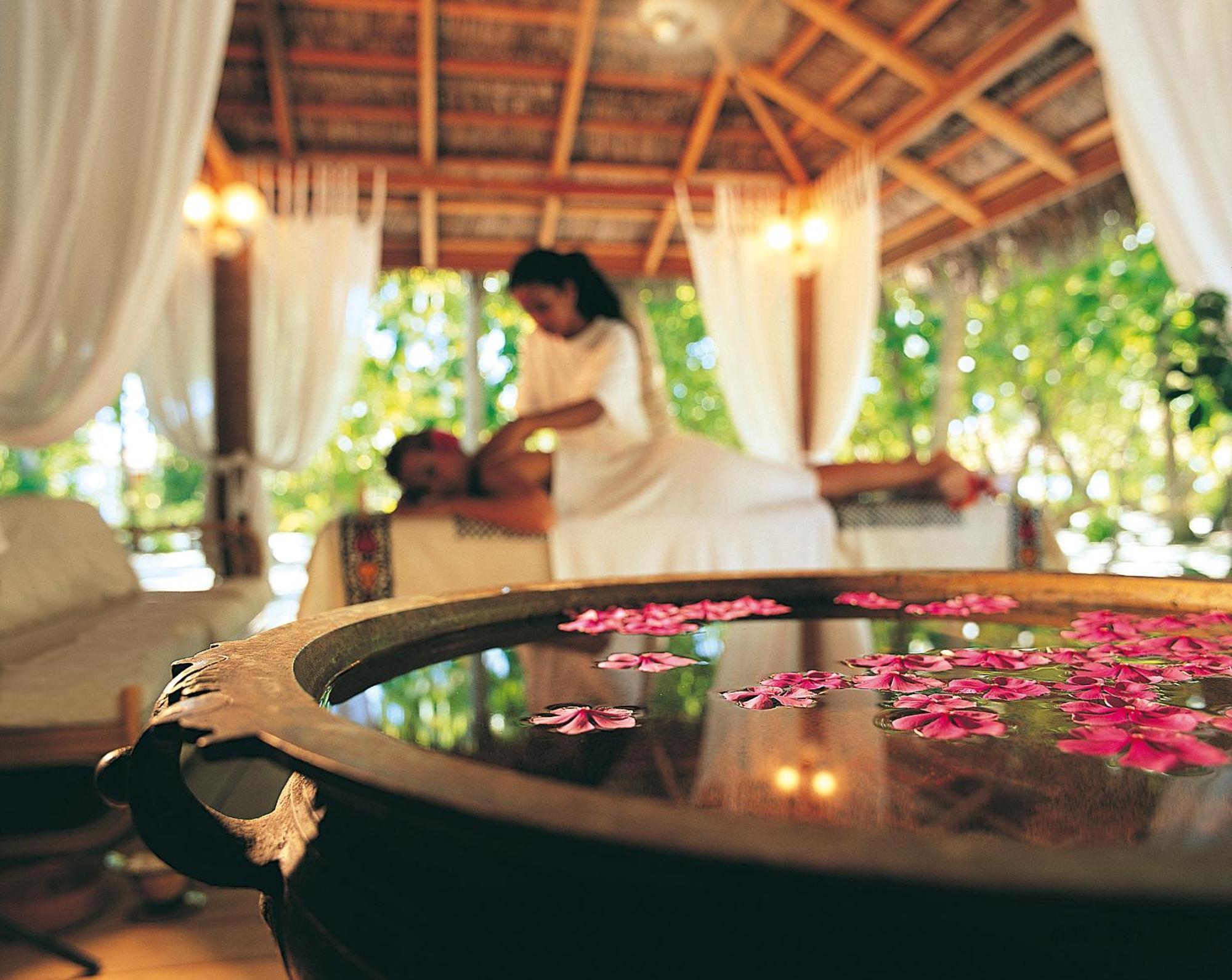 Diamonds Thudufushi Maldives Resort & Spa Thundufushi Exterior foto